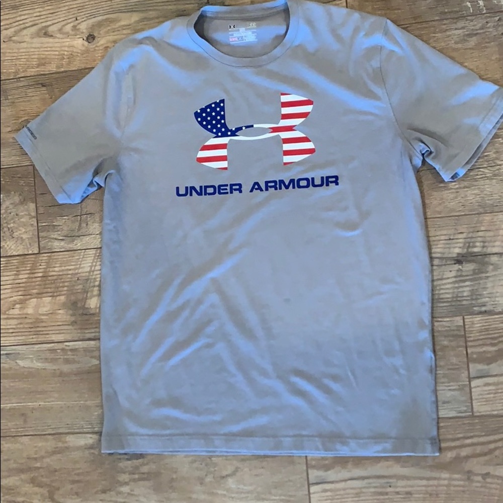 Under Armour t-shirt